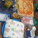 Ziemliches Chaos aufm Tisch aber die Pizza ost suuuper lecker. Wer eill.... es ist noch da!