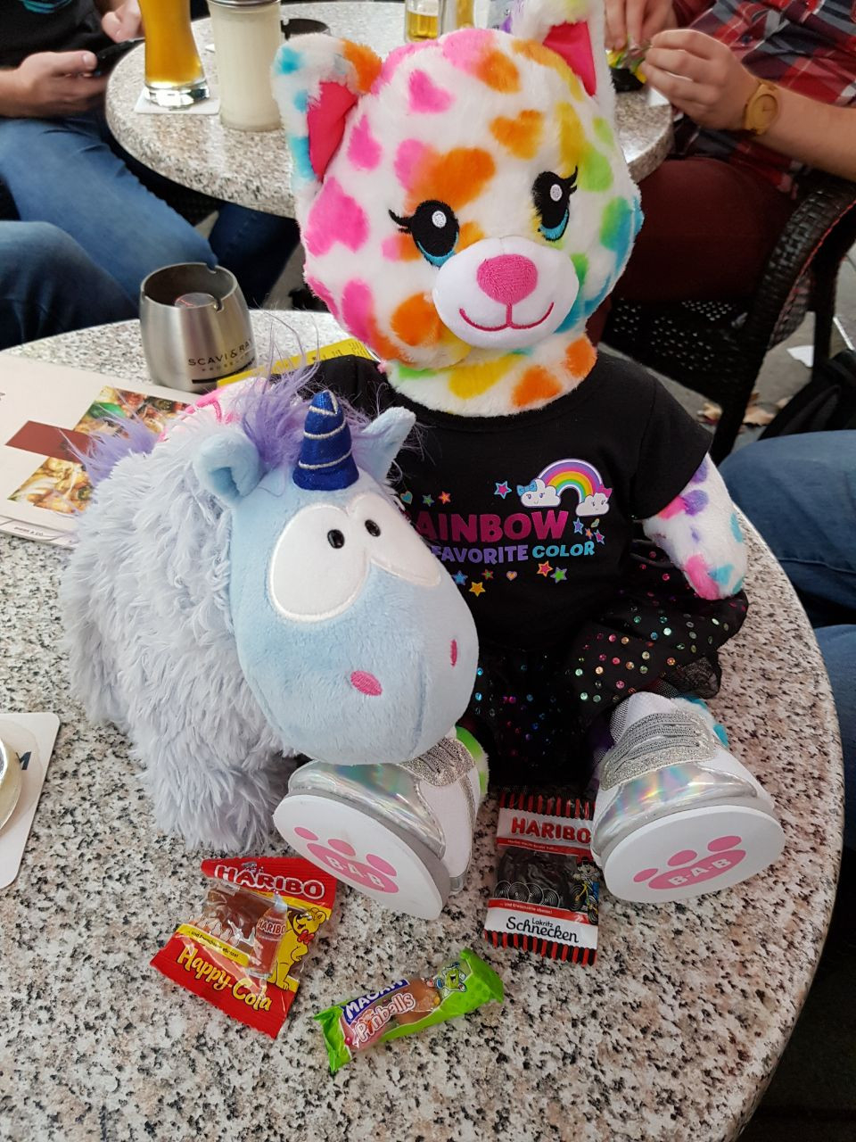 Vielen Dank an die Teilnehmer vom Stammtisch gestern Abend.War sehr schön, auch vorher schon durch die Innenstadt zu ziehen :)Vergesst nicht, euch den großen Dezember Stammtisch freizuhalten (14.12.) :smirk_cat:Als Einstimmung für den schönen Dortmunder Weihnachtsmarkt hier schonmal die Muppets mit einer Gesangseinlage vorweg:https://www.youtube.com/watch?v=RQItFYKGr_4:beer: :tanabata_tree:  :snow_cloud: :star: :snowman_without_snow: :star2: