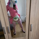 Moin ✌️ Bin m26 aus Schleswig-Holstein und suche neue Kontakte für DL und andere spaßige Sachen.(Bspw. Furries, Latex, Femboys, Raingear etc)Für mehr Infos schaut gerne auf mein Profil, Kontakt sonst gerne über Telegram :)LG