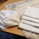 Habe mir heute mal wieder ein paar neue Mullwindeln zugelegt Punkt war heute gerade in Polen und da sind die unschlagbar preiswert für fünf Mullwindeln habe ich nur 3,50 € bezahlt und dann macht das schon richtig Spaß