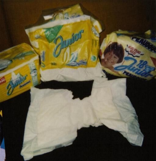 PEAUDOUCE Windeln für Kinder, denen die grössten Babywindeln nicht mehr passten.  (Anfang der 90er Jahre)