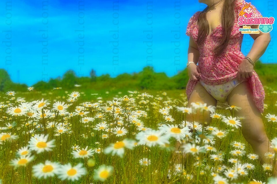 Euch einen herrlichen Pfingstmontag! 💕 Ich hoffe sehr, ihr konntet das lange Wochenende bisher richtig genießen. Endlich ist er da – der echte Sommer! 🌞 Mit hohen Temperaturen, strahlendem Sonnenschein und dieser wunderbaren Leichtigkeit. Was gibt es Schöneres, als sich jetzt gemütlich auf einer blühenden Blumenwiese auszubreiten, die Wärme auf der Haut zu spüren und einfach nur zu sein? 🌼 Ich wünsche euch allen eine richtig tolle, sonnige und entspannte Zeit mit ganz vielen wunderschönen, kleinen und großen Glücksmomenten. Genießt den Tag in vollen Zügen!